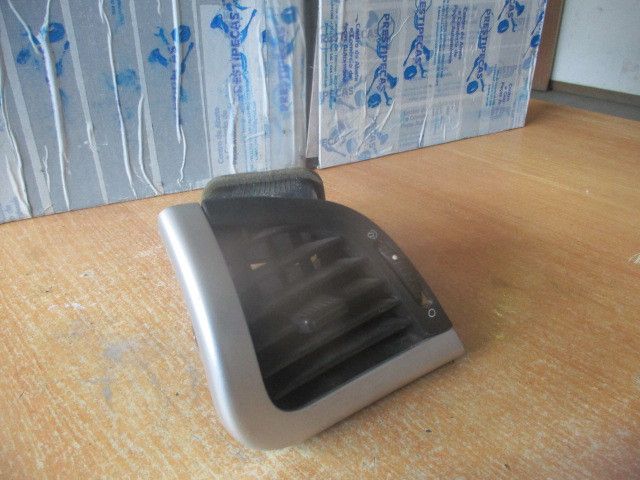 Difusor / saída de ar PEUGEOT 206+ (T3E)