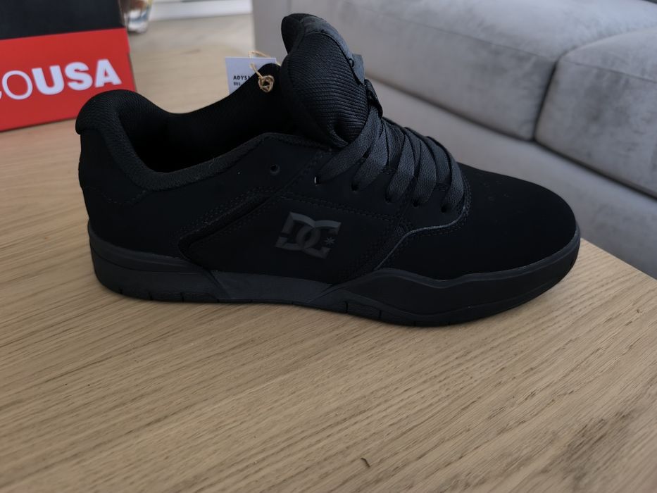 DC Shoes Central Nowe, czarne, z metką