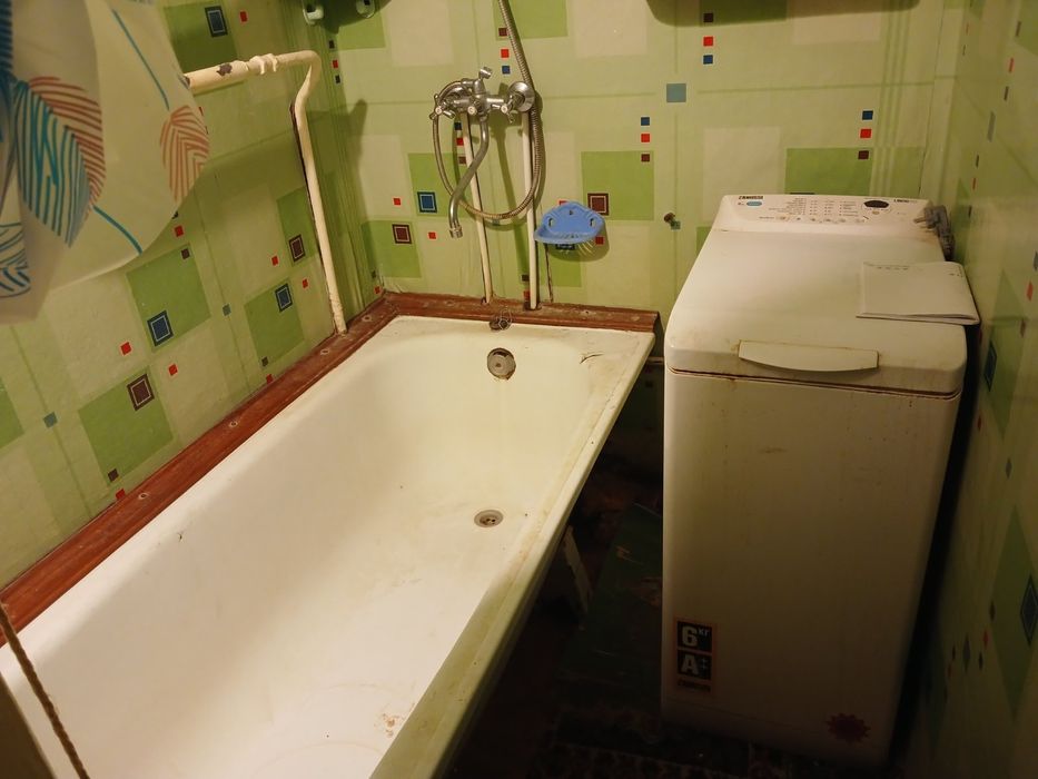 Продам 2кв Виставка 2/5 38000₴ Торг