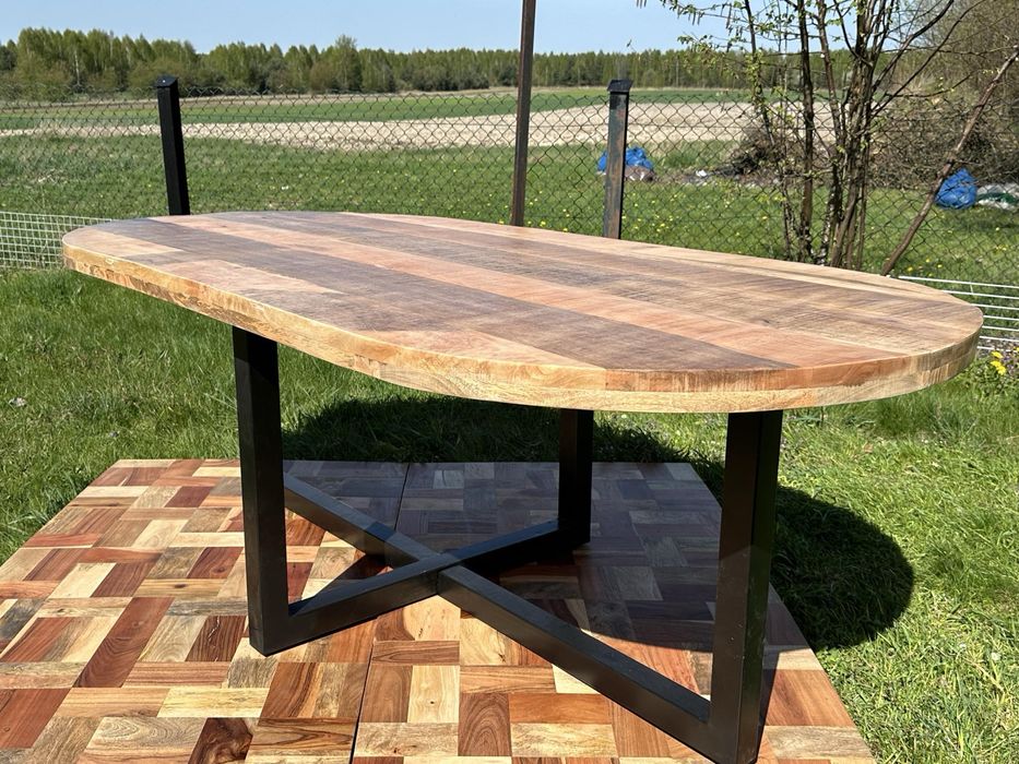 Eleganckie Stoły z Drewna Mango