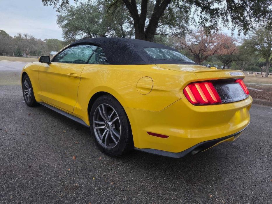Ford Mustang EcoBoost Premium      2017