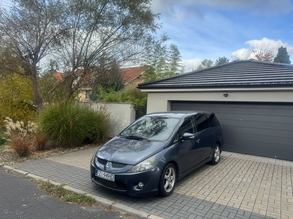 Mitsubishi Grandis