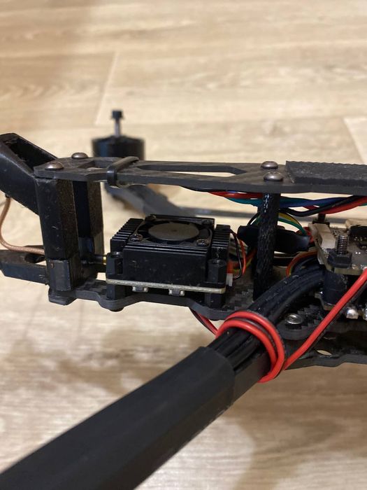 Fpv дрон з тепловізором