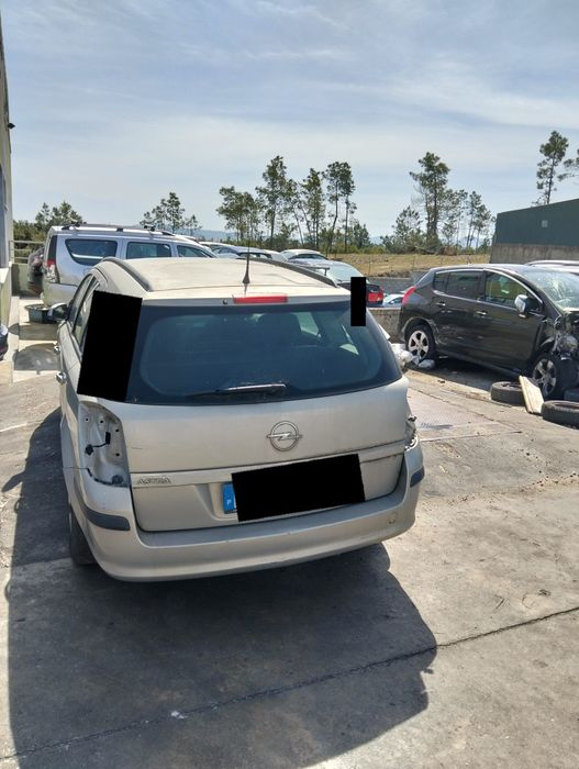 Opel Astra H para peças
