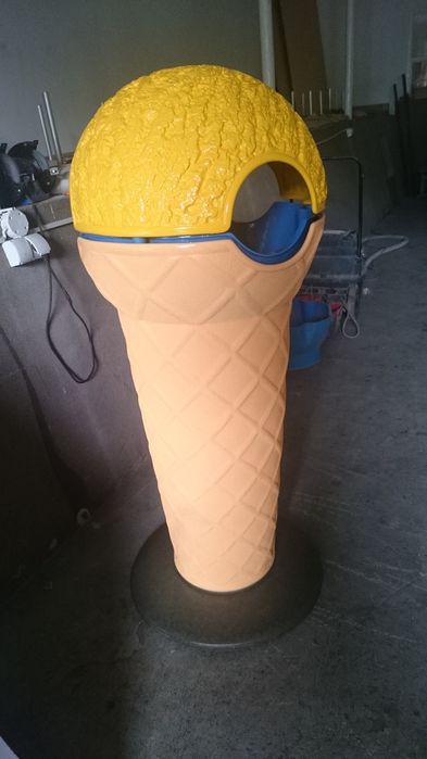 Makiety  reklamowe - lodów  wys.200 cm