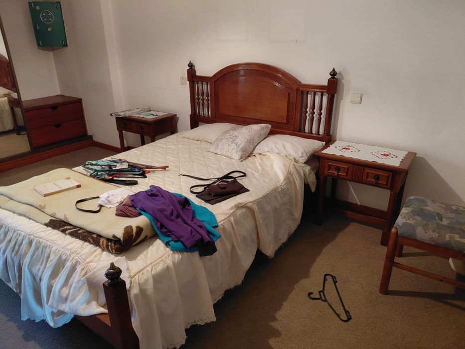 Mobilias quarto e sala e candeeiros