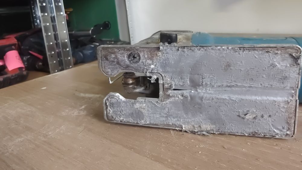 Wyrzynarka Makita 4305T 600W