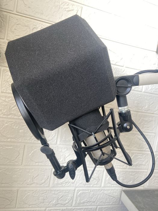 Студійний мікрофон Rode NT1-A + поп філтр + пантограф