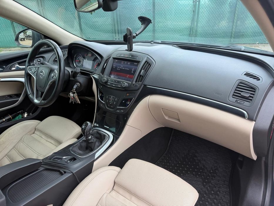 Opel Insignia Sports Tourer Polift