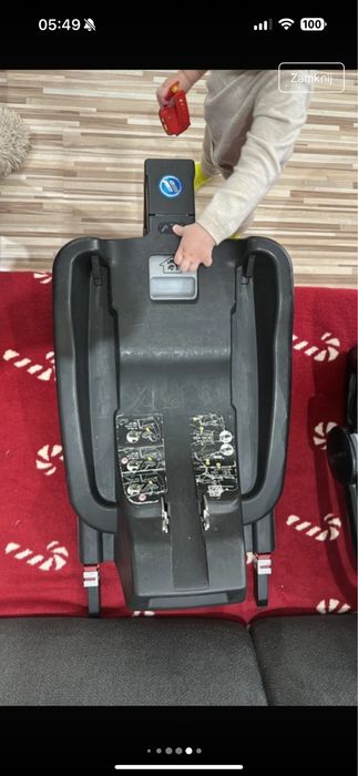 Fotelik , baza, lusterko  avionaut pixel