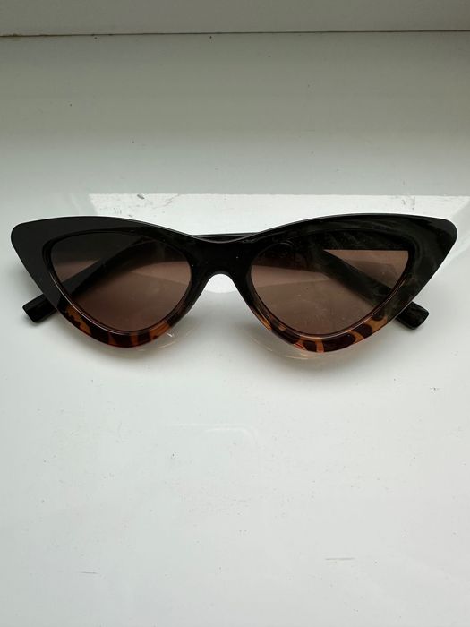 Брендові нові сонцезахисні окуляри