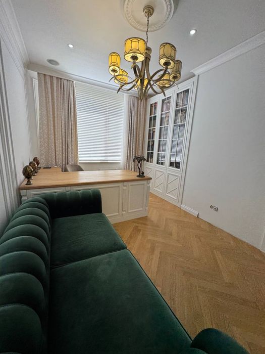 3-rooms apartment apartment by the address st. Kulikovo pole pl Oktyabrskoy revolyutsii pl (area 163 m²) - Atlanta.ua - photo 4