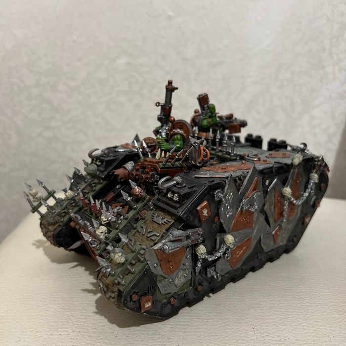 Коллекционный Warhammer 40000 танк орков