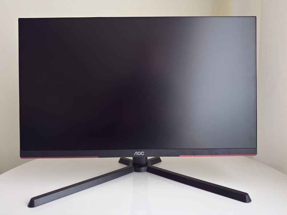 Monitor Gaming AOC 240hz/0.5MS/FreeSync Premium