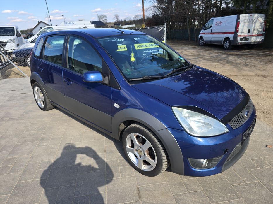 Fiesta/Lift/Cross/1.4 benzynka/Klima//