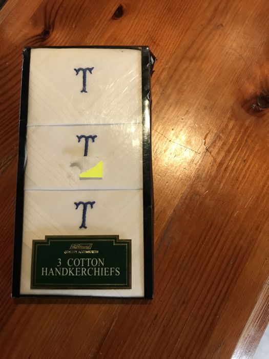 St. Bernadrd 3 bawełniane chusteczki z monogramem T