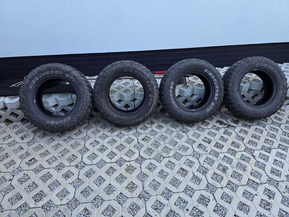 Opony Discoverer STT Cooper  M+S LT 265/70r17 4szt.