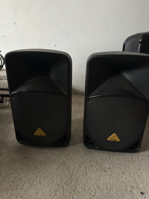 Colunas behringer B112D