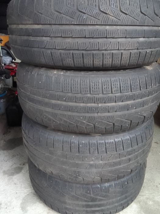 Cena za 4 Opony zimowe 225/45r18 PIRELLI