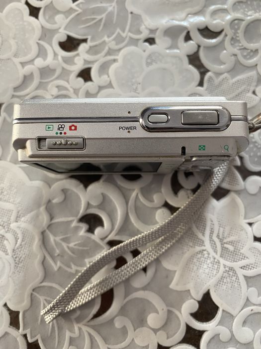 Продам Olympus-FE160