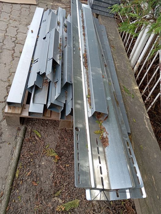 Stelaż do paneli fotowoltaicznych na dach płask bez inwazyjne i