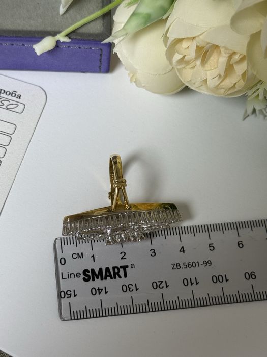 Золотое кольцо с бриллиантами