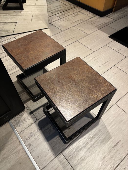 Sprzedam stoliki na stalowych nogach + bardzo wytrzymałe hokery