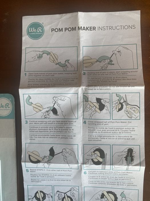 Máquina de Pompons (We re Memory Keepers)