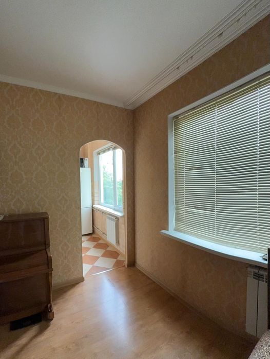 Продам 3-х квартиру 4/9 Алексеевка,  ул. Ахсарова