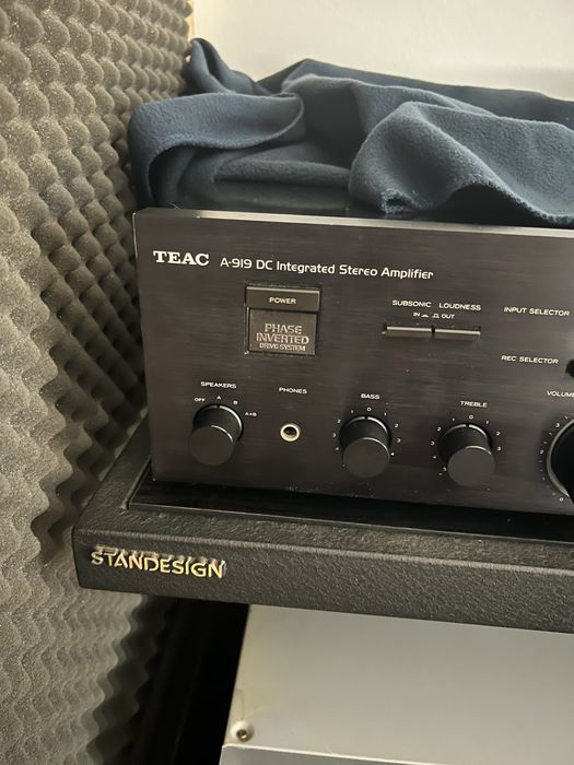 Amplificador Teac A-919 DC