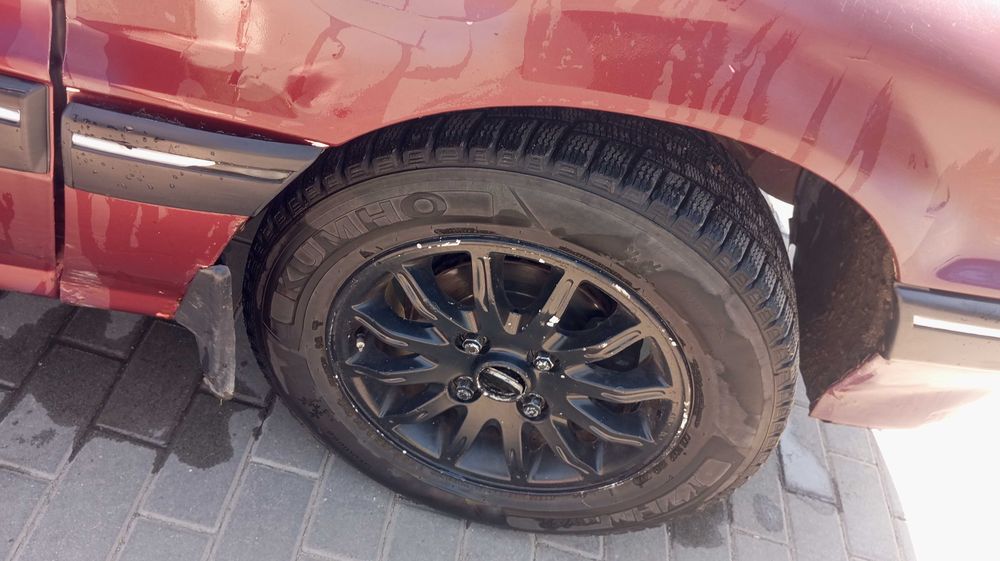 Автомобіль Mitsubishi