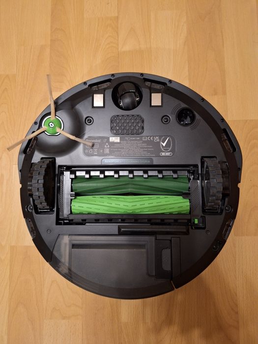 IROBOT Roomba I7 i715840