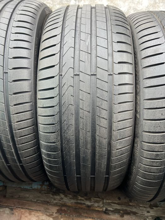 Резина літо 255 40 r21 , 235 45 r21 pirelli