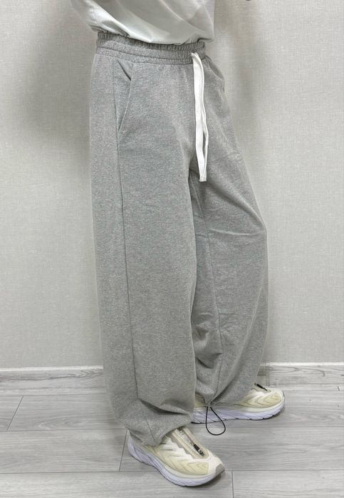 Спортивні штани широкі на утяжках сірі парашути baggy sweatpants нові