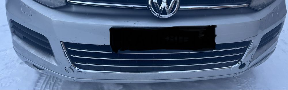 Vw touareg nf бампер передній верхня частина колір LX7W