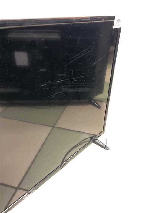 Telewizor strong 32CALE pilot