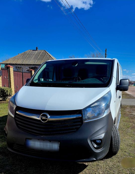 Opel Vivaro 2017 року