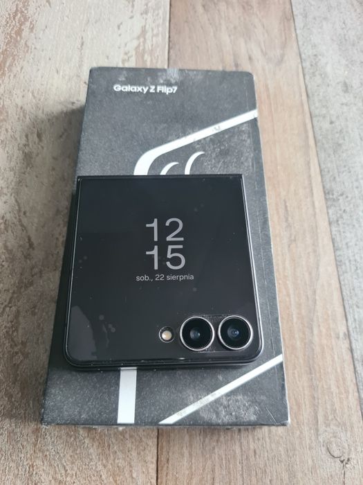 Jak nowy Samsung Galaxy Z Flip 7 512gb Jet Black Najtaniej Wrocław