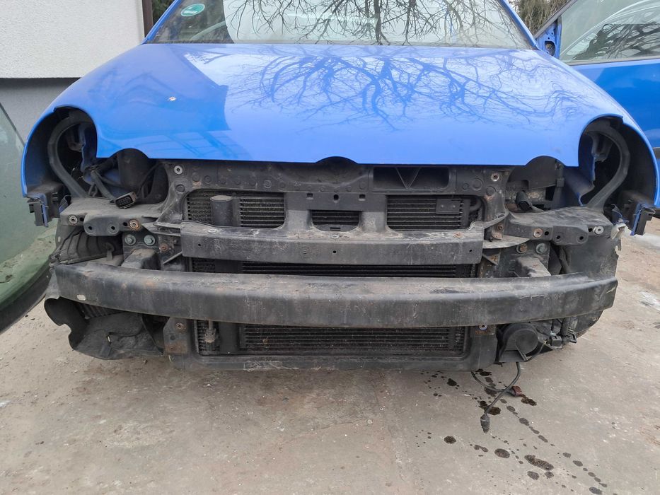 Zderzak maska przód vw polo okular niebieski