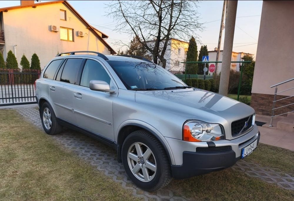 Продам Volvo XC90