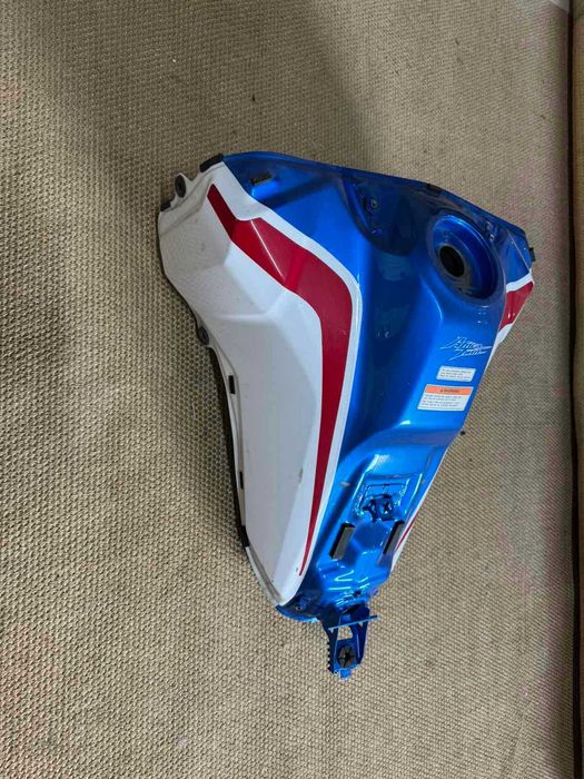 Бак HONDA CRF 1100 Africa Twin
