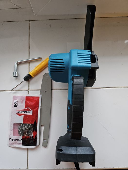 Акумуляторна пила 6 дюймів, під акб Makita