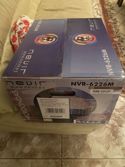 micro-ondas Nevir NVR-6226M