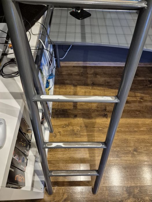 Łóżko piętrowe z biurkiem Ikea