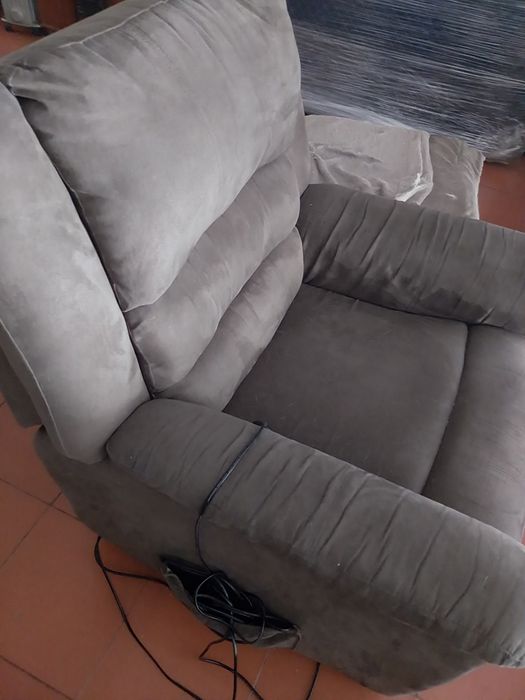 Cadeirão Relax reclinável eléctrico