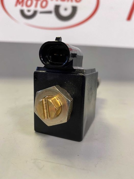 Elektrozawór Case, New Holland, Steyr 8414.8281 ORYGINAŁ CNH