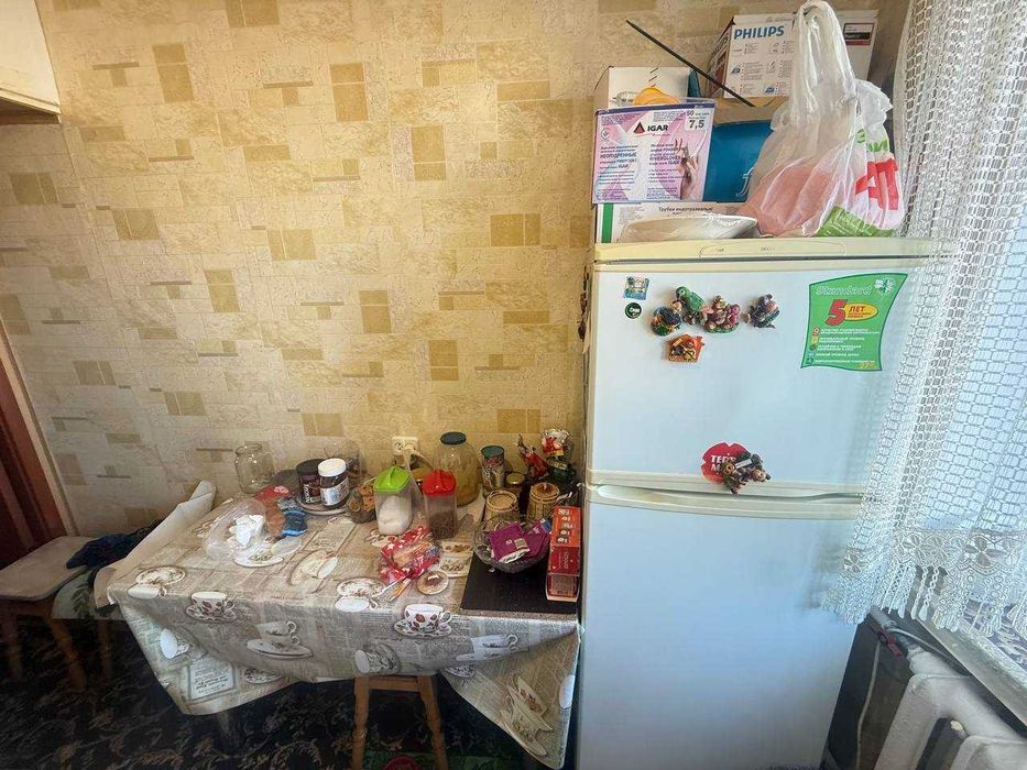 Продаж 1-кімнатної квартири за вигідною ціною на ринку, простий стан.