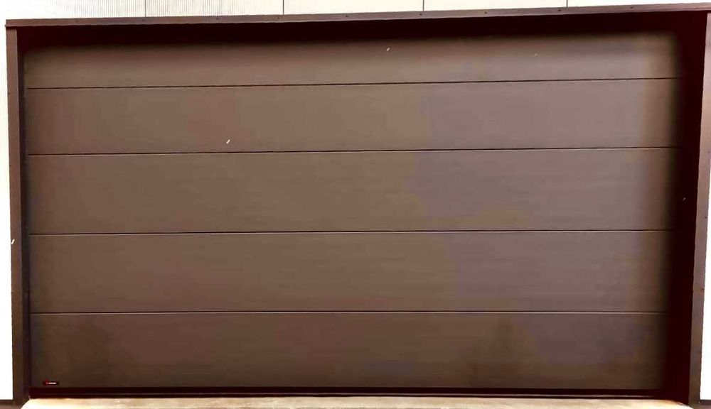 Brama segmentowa garażowa przemysłowa bramy garażowe