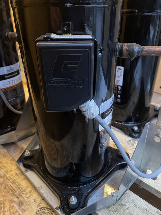 POMPA CIEPŁA SPRĘŻARKA copeland scroll ZH30K4E-TFD-524