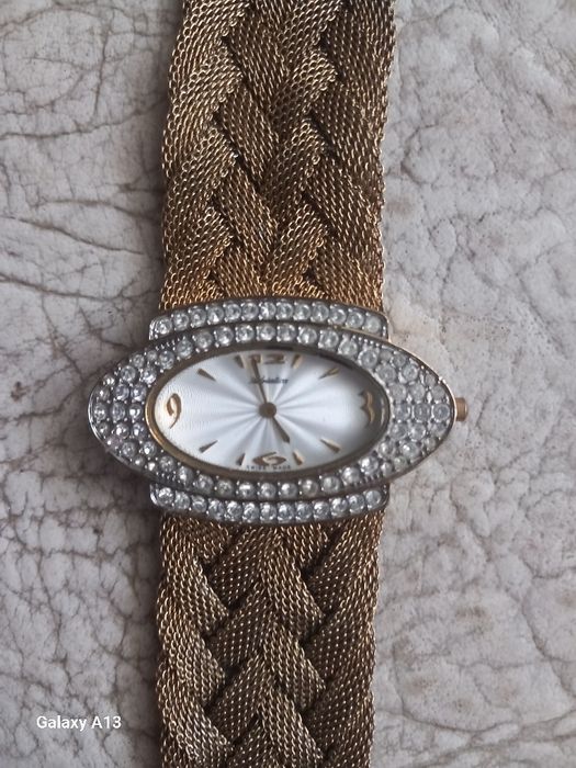 Продам годинник Adriatica